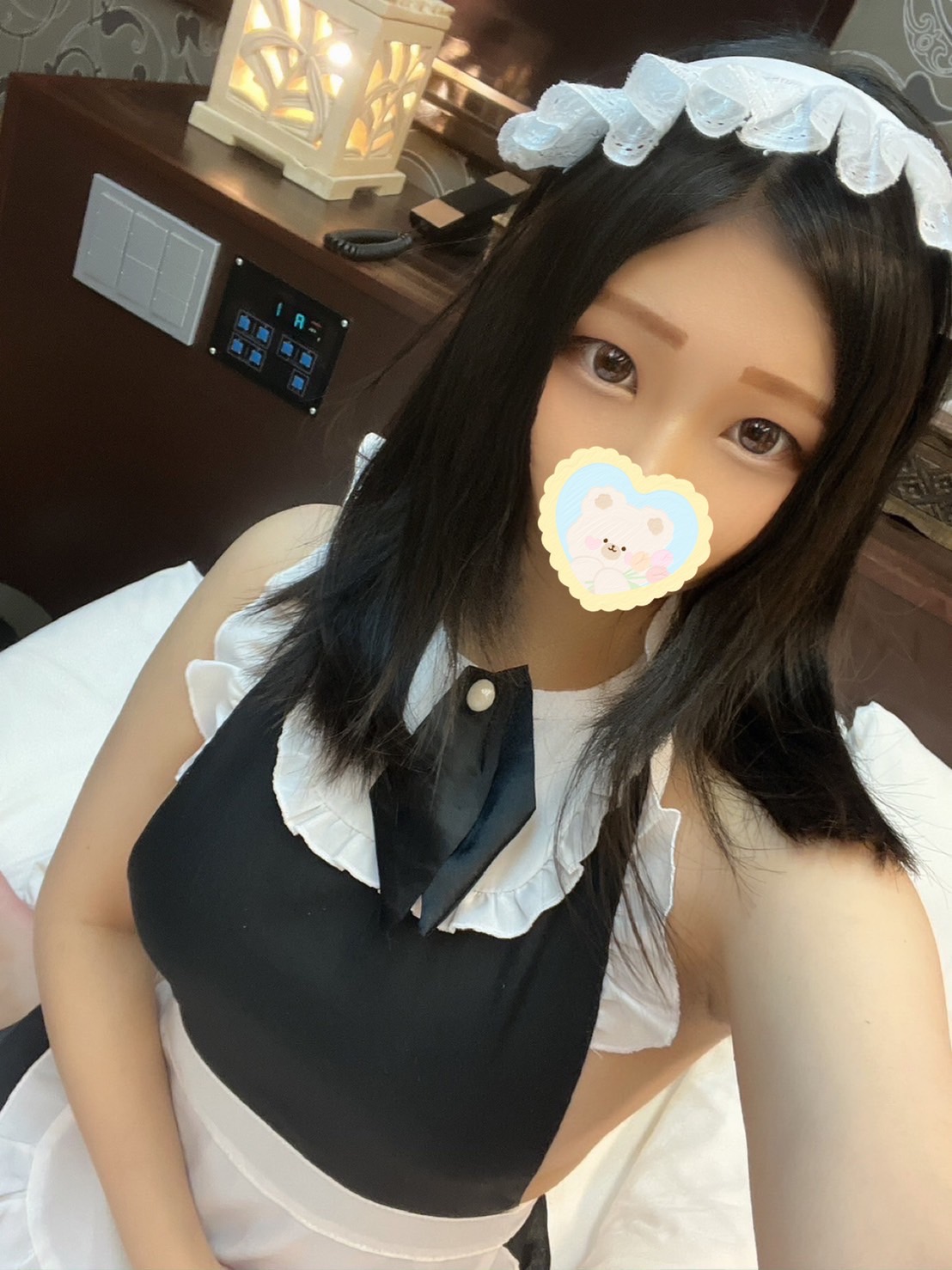 ちい  (Fカップ美乳アイドル)