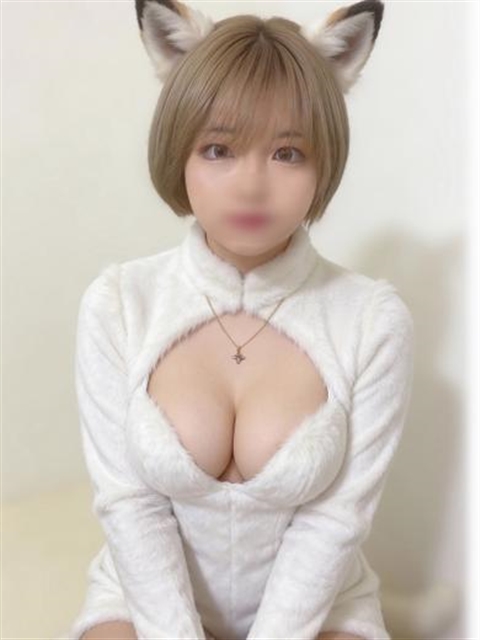 ひなた♡癒し効果抜群G巨乳美女