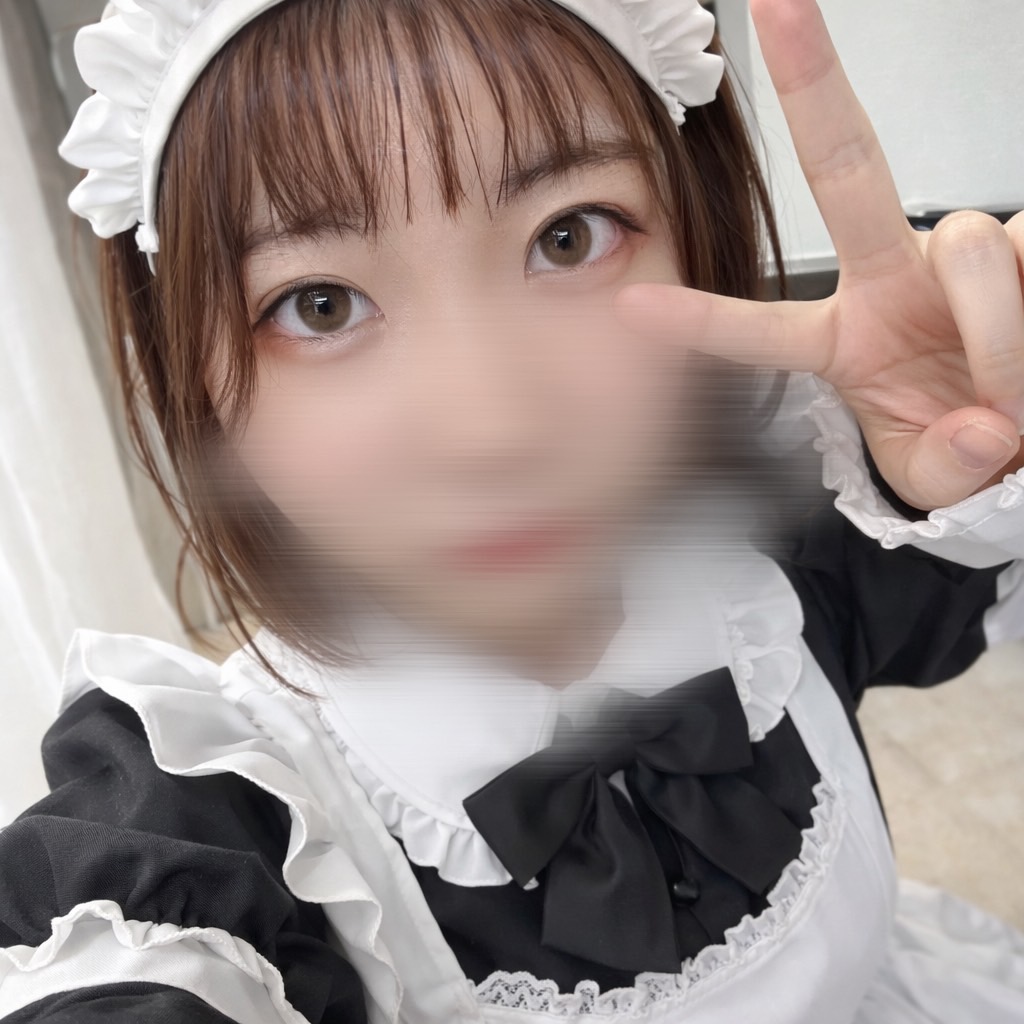 むく  (20歳萌系ロリ女子)