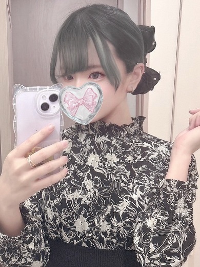 あさがお  (あどけない少女妻)