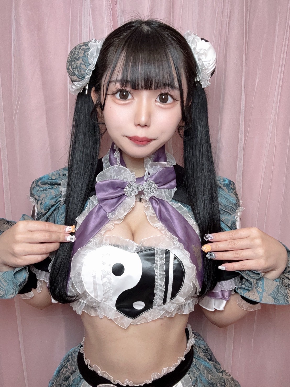 ことり  (F乳★神レベル美女)