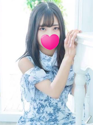 りのん  (スタイル抜群20歳)