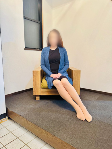 純  (愛嬌抜群グラマー熟女)