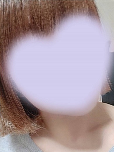 あきほ  (明るく可愛い美人妻)