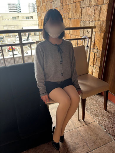 吉田さん  (若い♪業界初32歳)