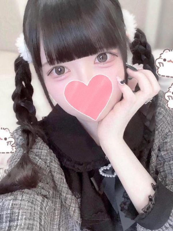 おとは  (黒髪ロリ美少女)