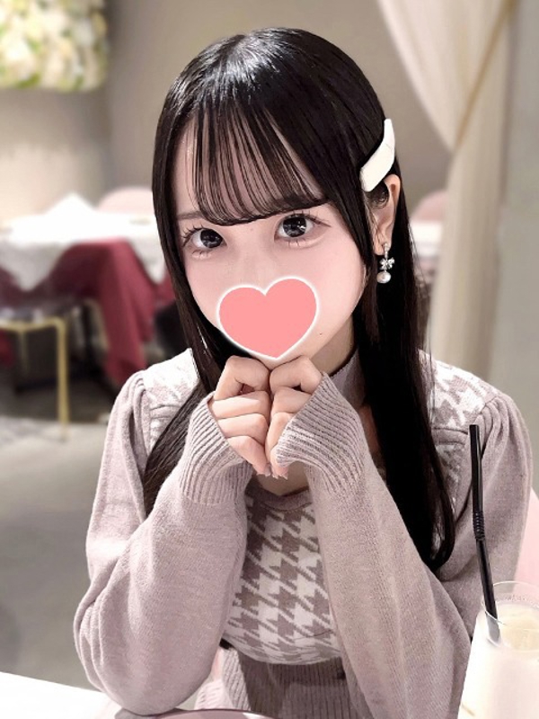 つきね  (バック大好き18歳)