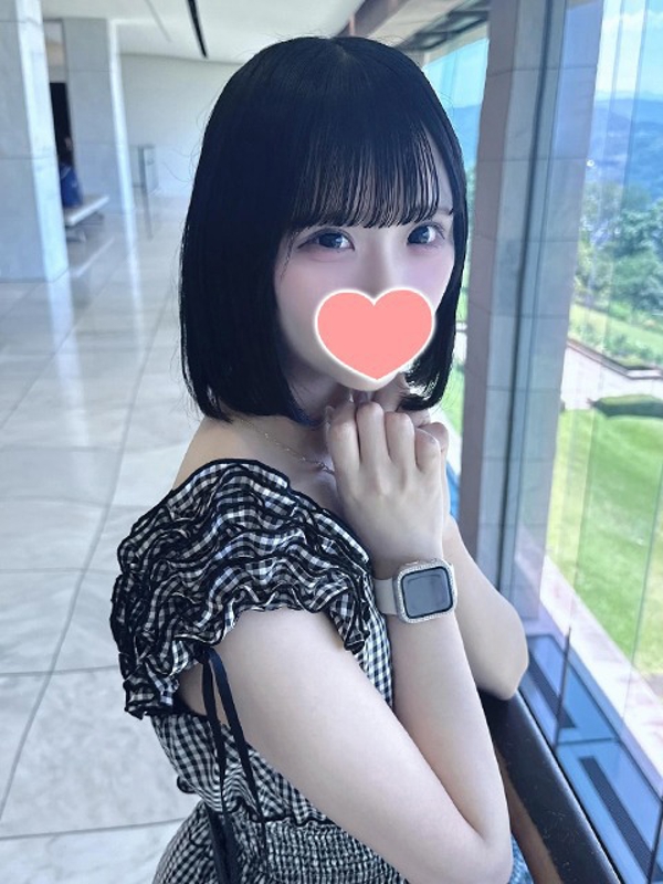 ぴゅあ  (ヤレちゃう18歳爆乳)