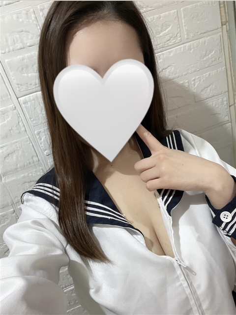 ゆめ  (ルックスと巨乳がＳ級)