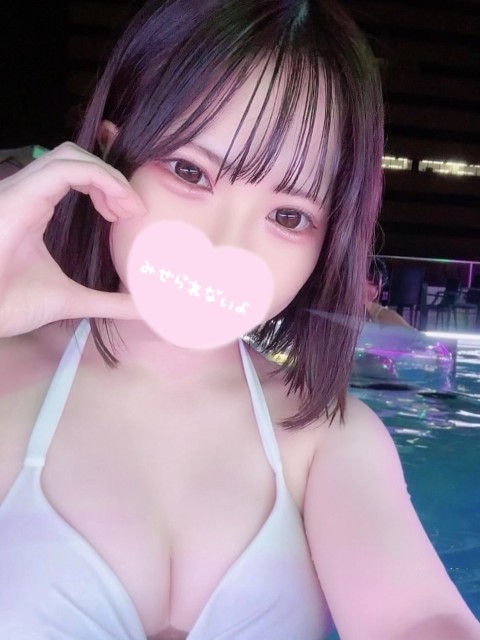 なぎも  (史上最高峰あいどる級)