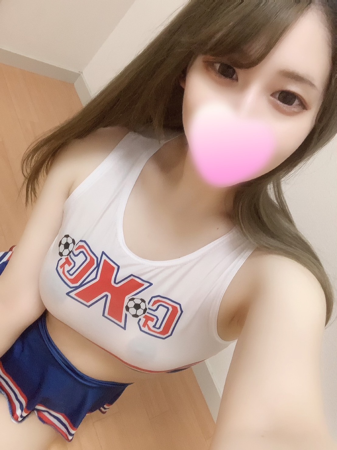 らいな  (G乳エッチ度１００％)