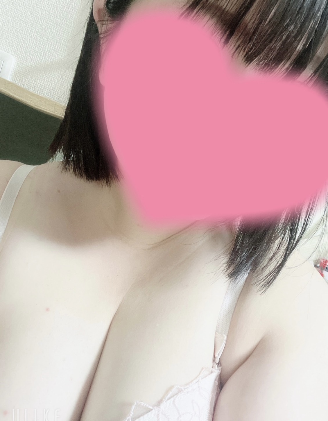 ひまり  (柔らか胸で包んで)