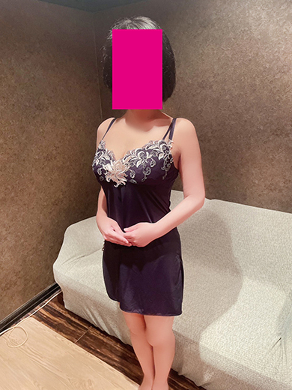 ひかる  (大満喫の美人奥様)