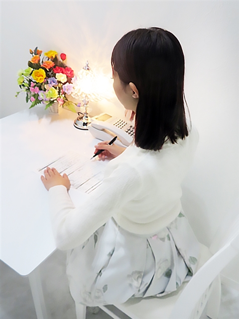 池下 静香  (4/20入店)