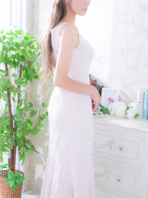 二岡 美咲  (本物の超美人)