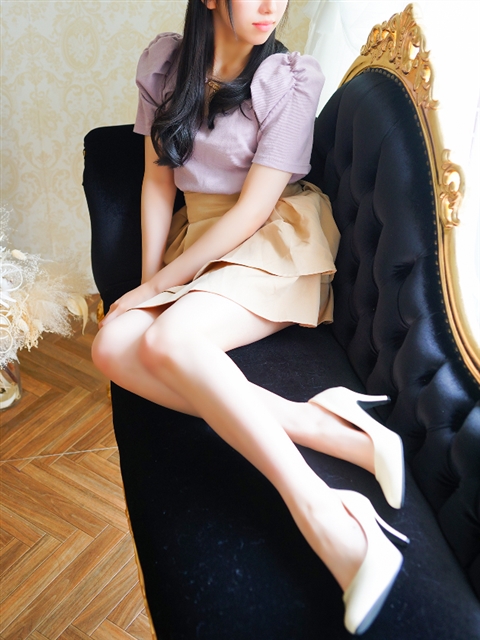 荒田 比奈  (誰もが絶賛する素人)