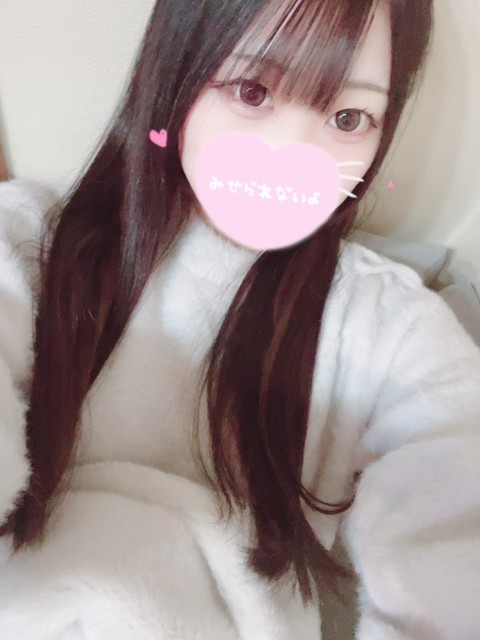 むぎな  (未経験18歳可愛いﾓﾃﾞﾙ)