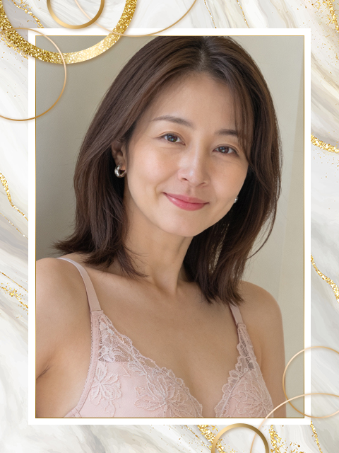 静川みやこ