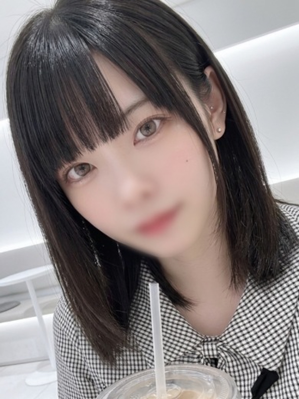 ゆり【ヘルス・マット両方可】  (誰もが振り向く巨乳娘)