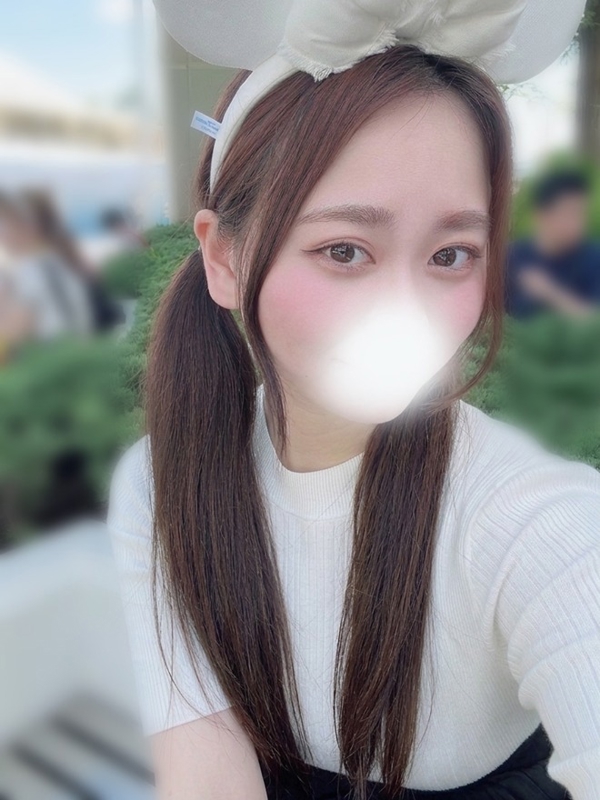 あみか  (清楚系だけど実は…)