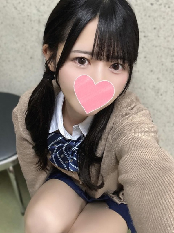 りん  (極Sスレンダー美女)