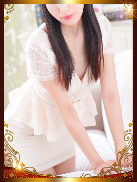 真澄 すず  (即完売の話題の美人妻)