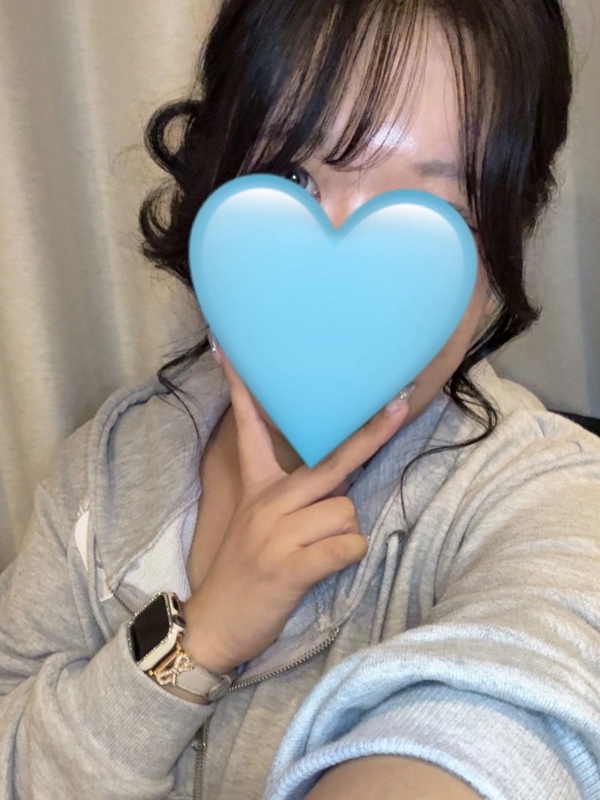 すい  (清楚の笑みにドキッ♡)