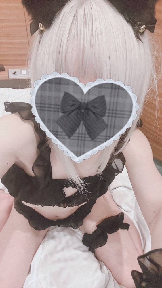 りり  (小さなロリっ子♡)