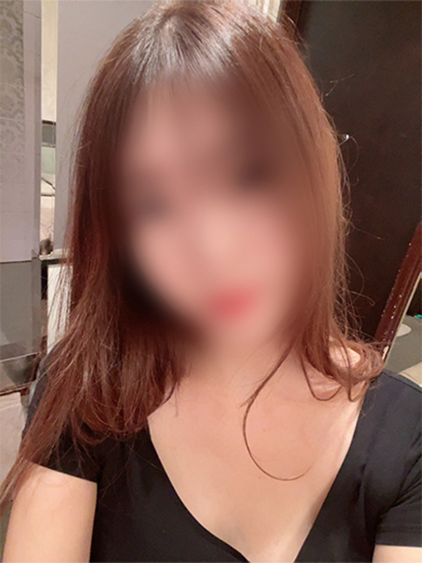 かれん【可憐な魅力に一目惚れ♡】