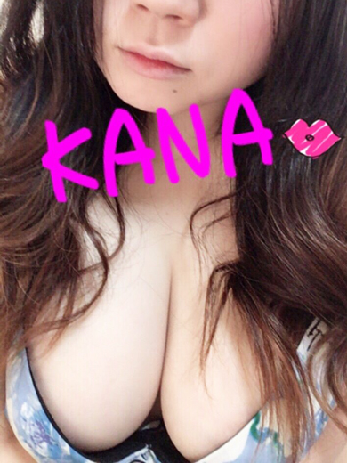 かな  (大絶賛！美巨乳)