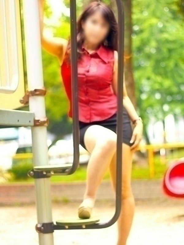 ゆず  (美しすぎる美熟女♪)
