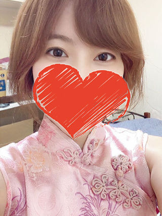 さとみ (モデル級!美スタイル)<br/>42才T165・B86(D)・W58・H84