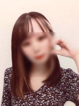 もえ (スタイル抜群で可愛くて20才)