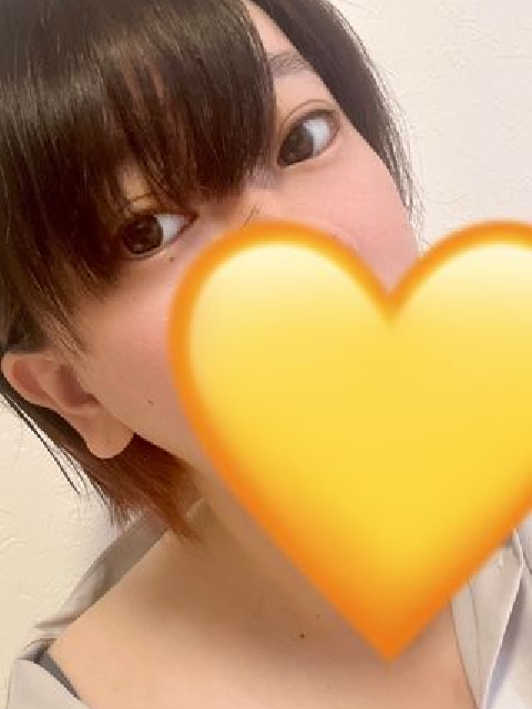 <font color="#ff0000">NEW</font>かりん (たわわな胸元に大興奮)<br/>25才T165・B87(F)・W69・H89