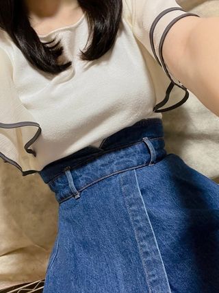 ひろ (上品な清楚系美女)<br/>25才T162・B90(F)・W59・H88