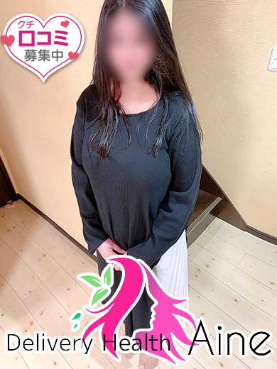 成熟な色気・おっとり美魔女♪<br/>黒髪ロングヘアが似合う知的な熟女
