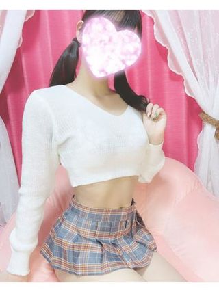 みく (18歳の超美少女!)<br/>18才T158・B83(C)・W55・H86