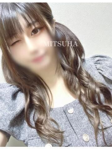 みつは(天真爛漫美白美女)