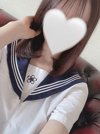 まお (小柄スレンダー美女)<br/>22才T150・B85(D)・W56・H83