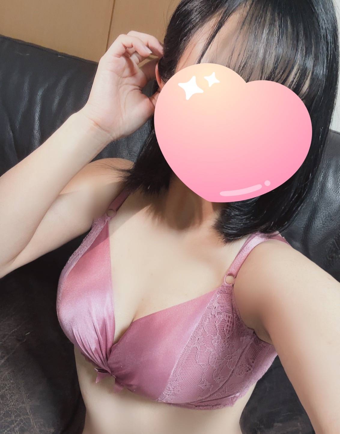 あい (完全業界未経験!)<br/>22才 T147・B87(E)・W58・H85