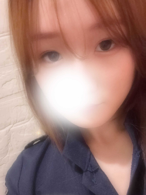 <font color="#ff0000">NEW</font>むい (おっとり癒し系)<br/>22才T153・B83(C)・W57・H84