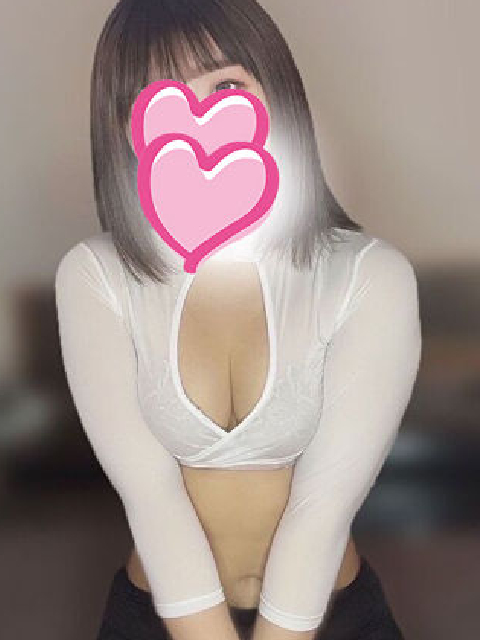 りり (可愛くてスタイル抜群)<br/>24才T160・B89(E)・W59・H87