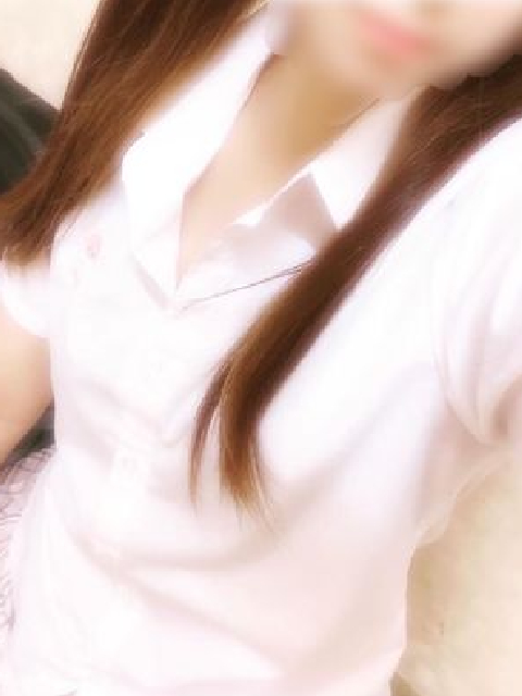 りな (優しいお姉さん★)<br/>22才T153・B80(C)・W60・H82