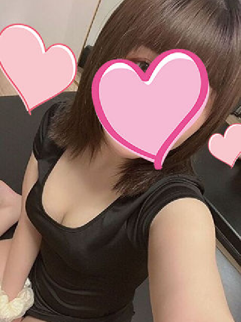 りり (可愛くてスタイル抜群)<br/>24才T160・B89(E)・W59・H87