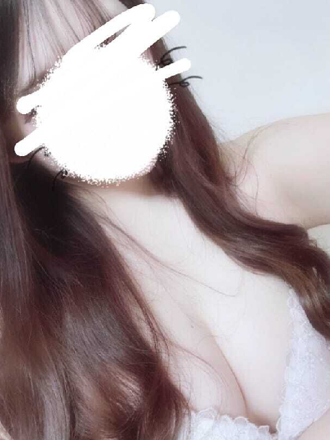 かのん (会えば絶対好きになる)<br/>20才T160・B81(C)・W55・H82