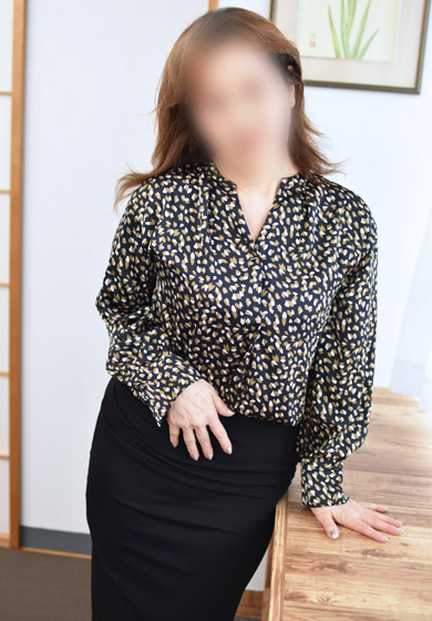 まみさん<br/>64歳/ 165cm/96(C)/71/101