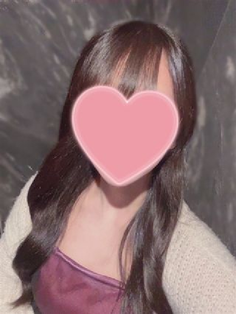 かりん (神スタイル♥SSS級アイドル)<br/>21才T162・B82(B)・W57・H83