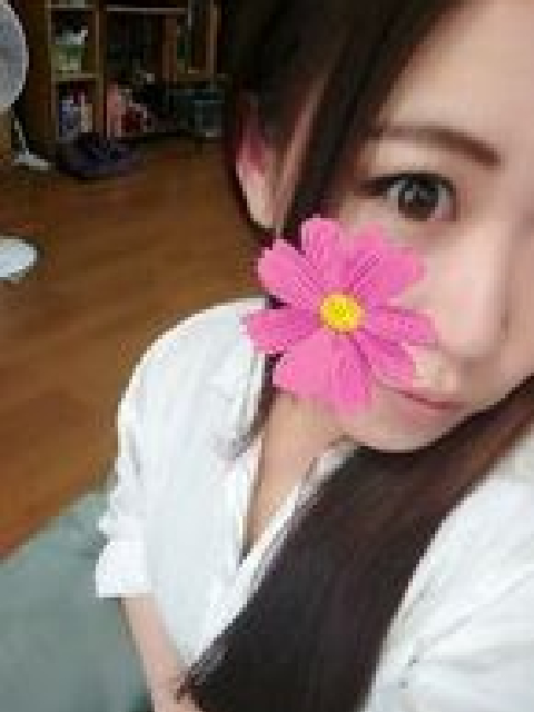 ひろ (No.3)<br/>27才T152・B88(E)・W60・H88