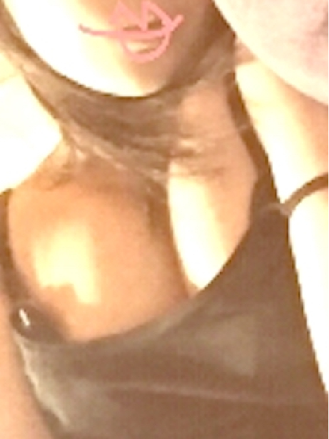 なつみ (エロ感度極上)<br/>46才T150・B88(D)・W62・H87