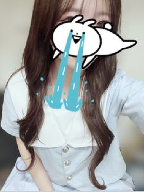 <font color="#ff0000">NEW</font>ひな (純粋無垢の清純美少女)<br/>18才T162・B83(C)・W55・H82
